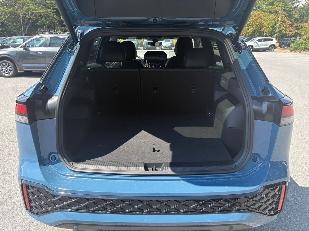 2025 Volkswagen Tiguan 2.0T SE R-Line Black