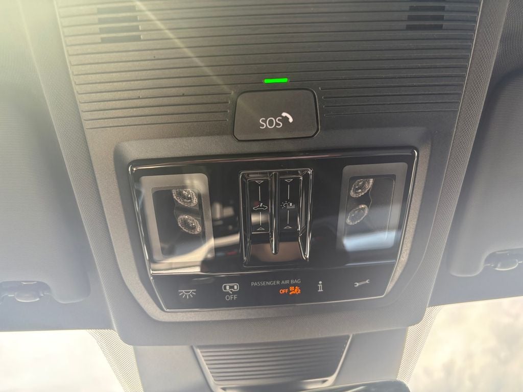 2025 Volkswagen Tiguan 2.0T SE R-Line Black