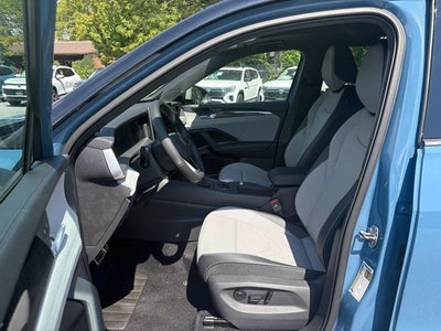 2025 Volkswagen Tiguan 2.0T SE R-Line Black