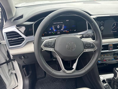 2026 Volkswagen Taos 1.5T SE