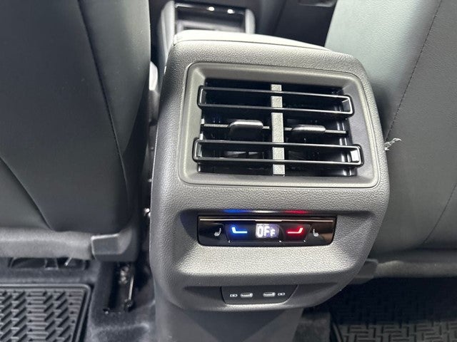 2026 Volkswagen Tiguan 2.0T SEL