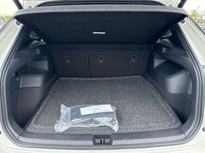 2026 Volkswagen Tiguan 2.0T SEL