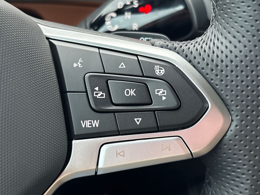 2026 Volkswagen Tiguan 2.0T SEL