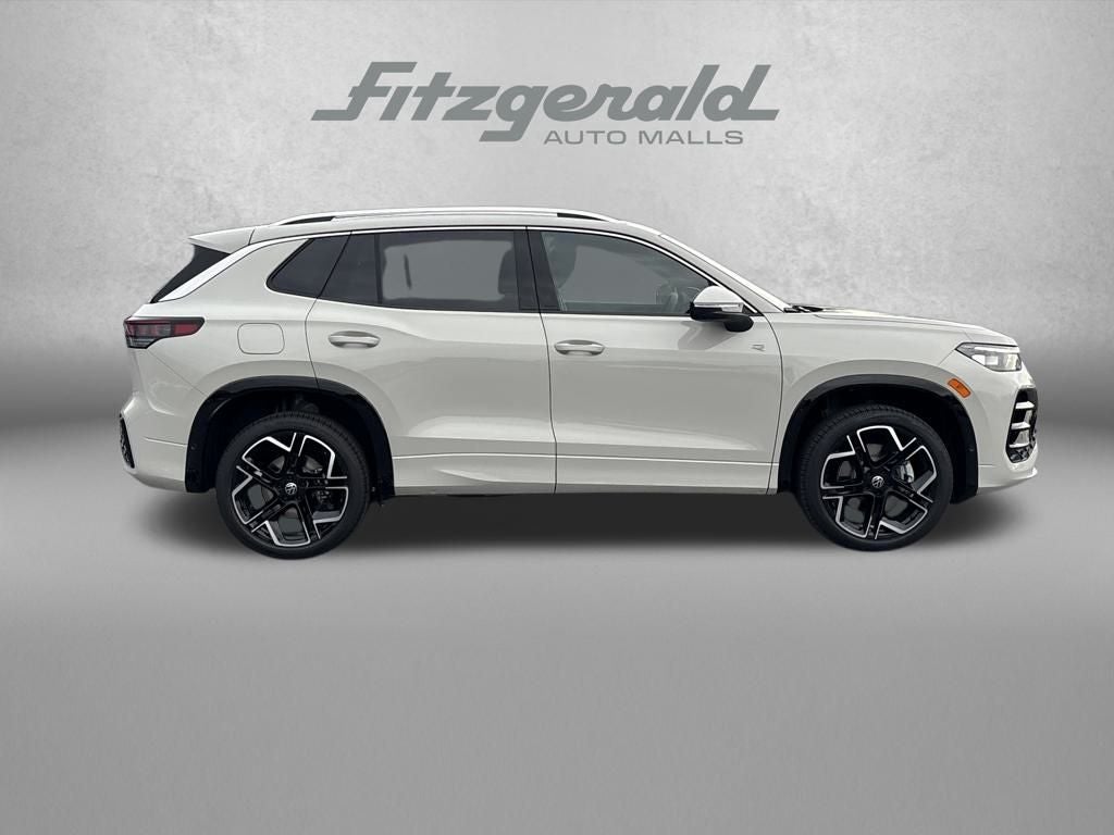 2026 Volkswagen Tiguan 2.0T SEL