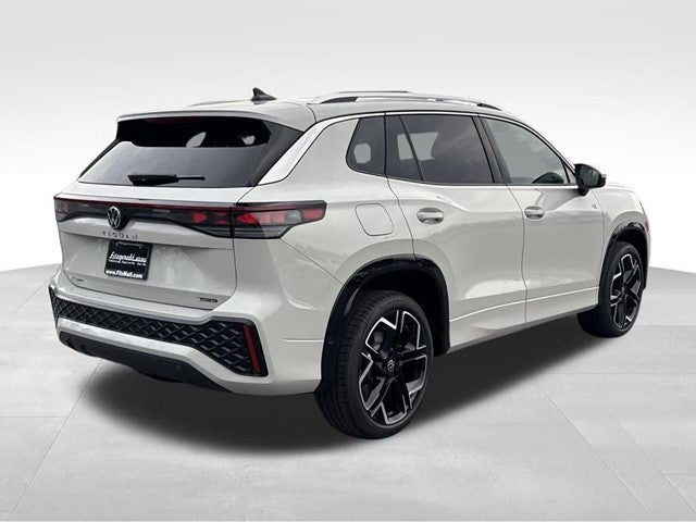 2026 Volkswagen Tiguan 2.0T SEL