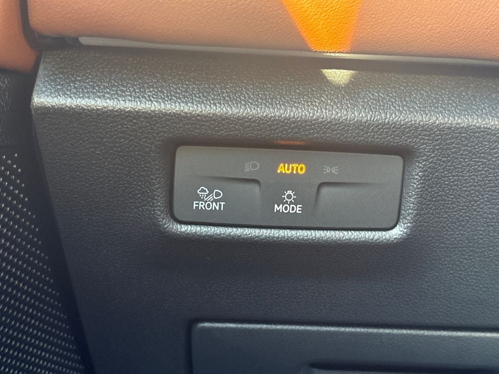 2026 Volkswagen Tiguan 2.0T SEL