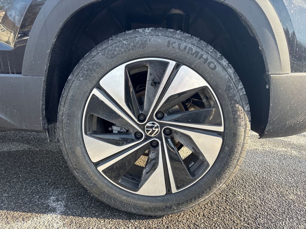 2026 Volkswagen Taos SE AWD