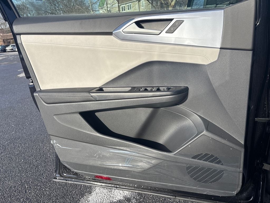 2026 Volkswagen Taos SE AWD