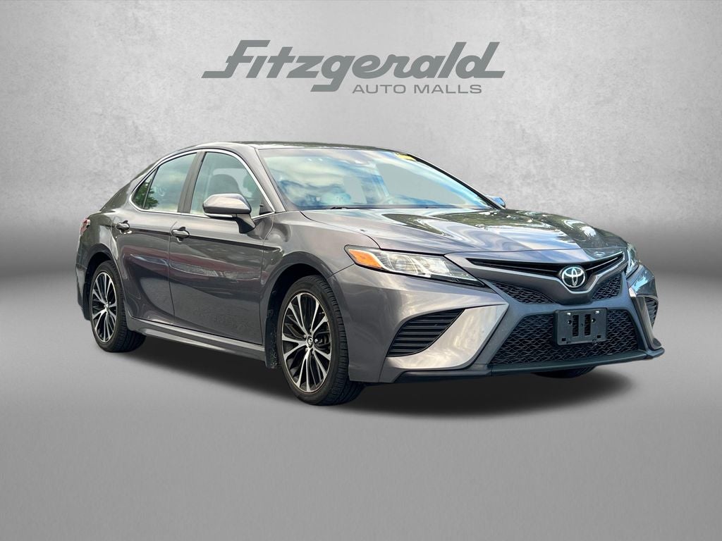 2018 Toyota Camry SE
