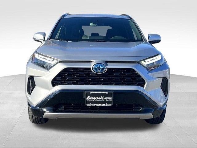 2024 Toyota RAV4 Hybrid SE