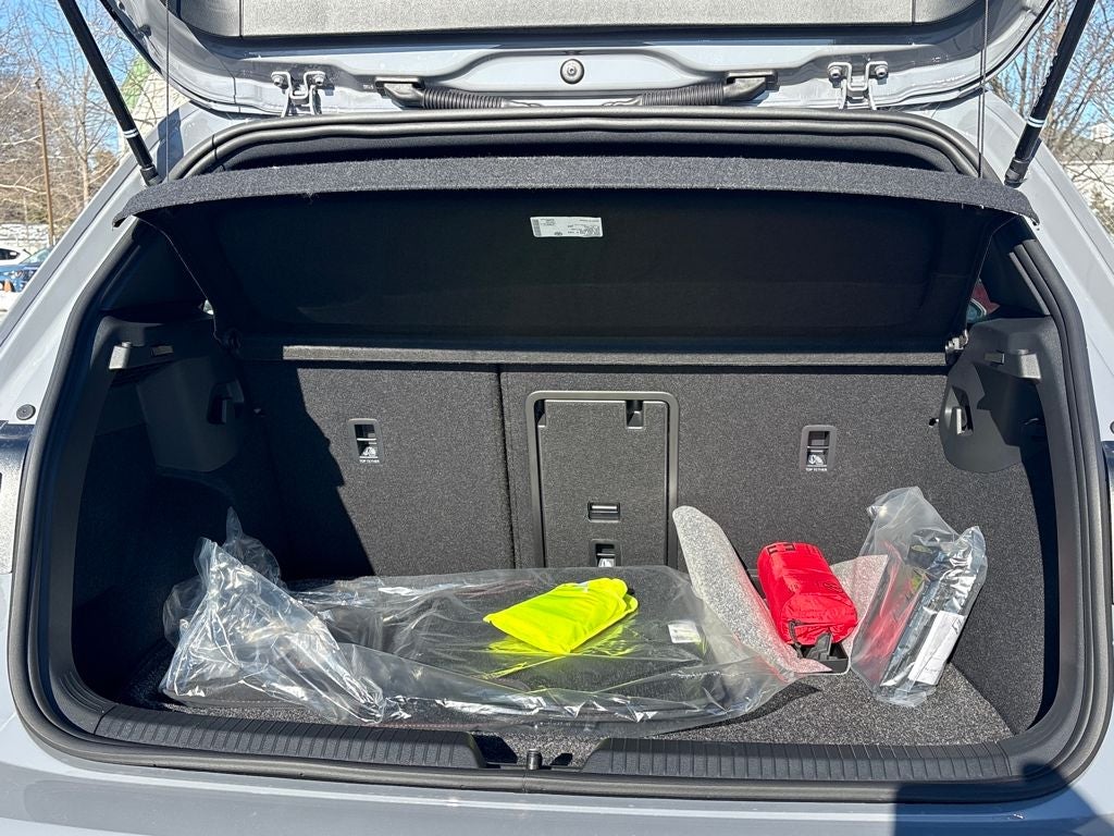 2026 Volkswagen Golf GTI Autobahn FWD