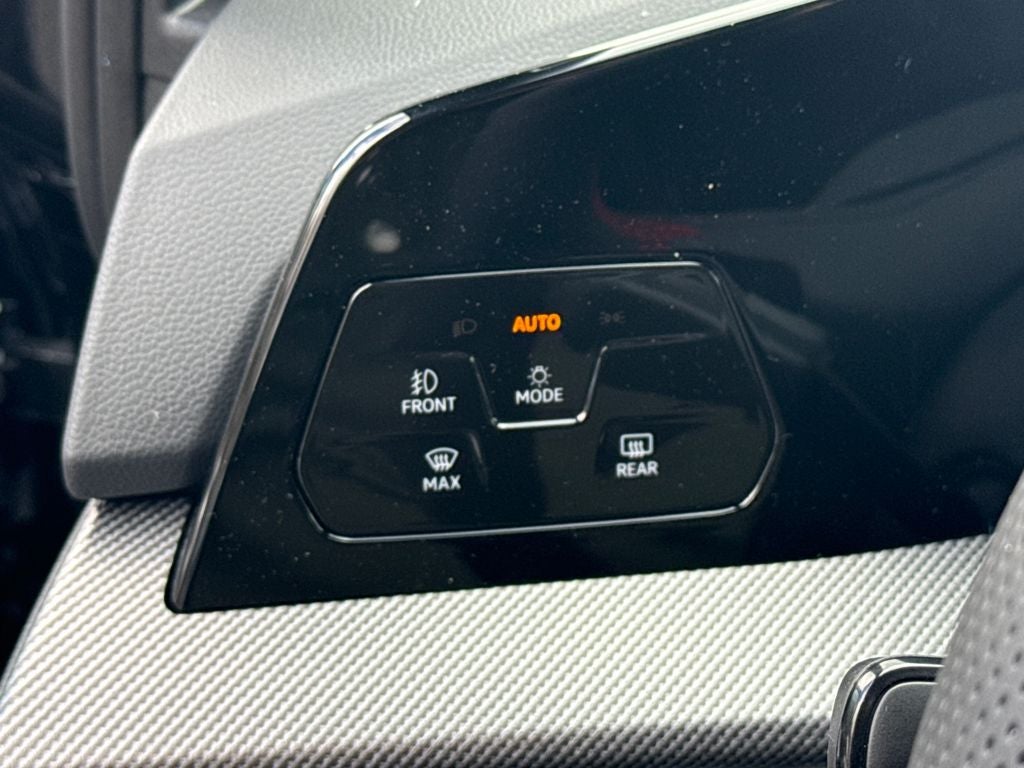 2026 Volkswagen Golf GTI 2.0T Autobahn