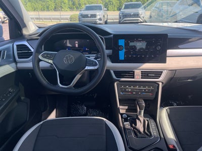 2026 Volkswagen Taos SE FWD