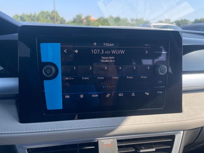 2026 Volkswagen Taos SE FWD