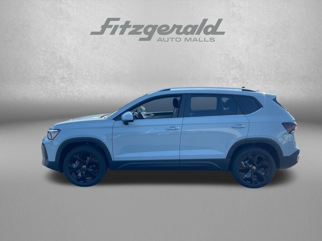2026 Volkswagen Taos SE FWD