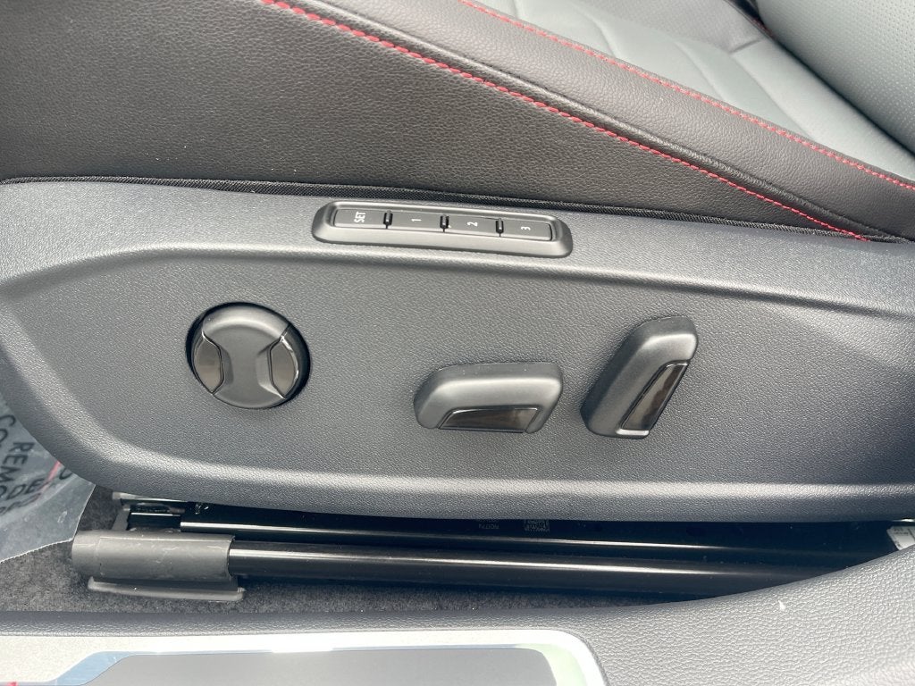 2027 Volkswagen Jetta GLI Autobahn FWD